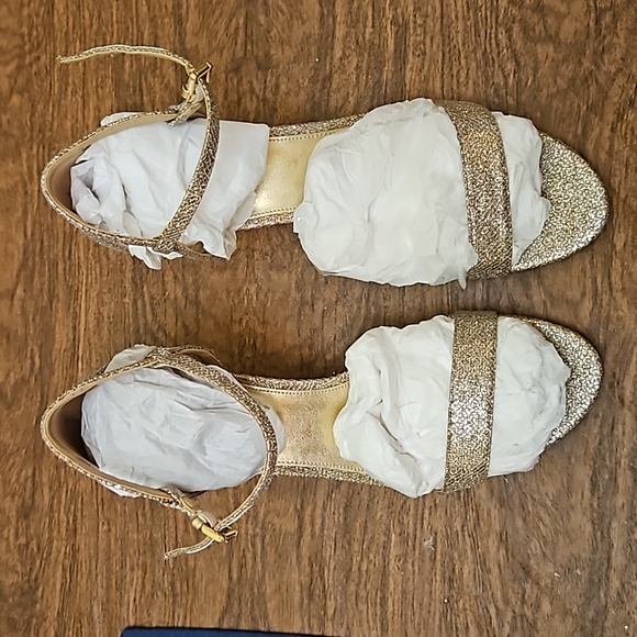 Michael Kors Sz 11M glitter gold round toe 3 in heel stiletto in original box - Picture 5 of 6